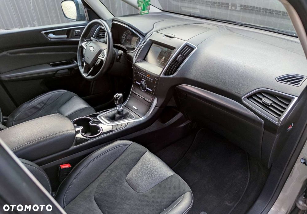 Ford S-Max 2.0 TDCi Titanium - 31