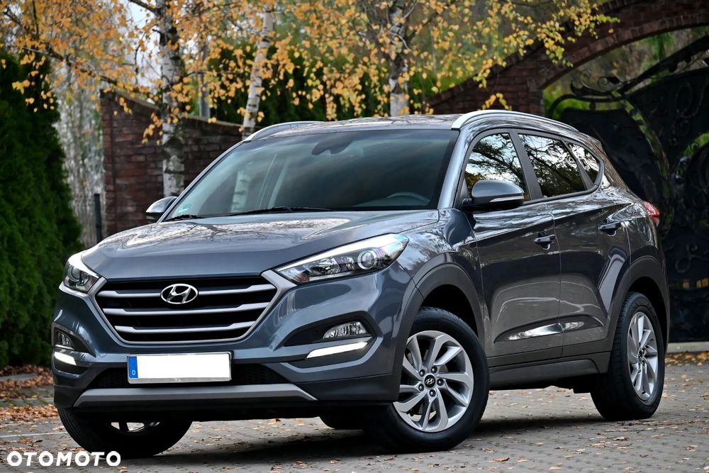 Hyundai Tucson 1.6 GDI BlueDrive GO 2WD - 11