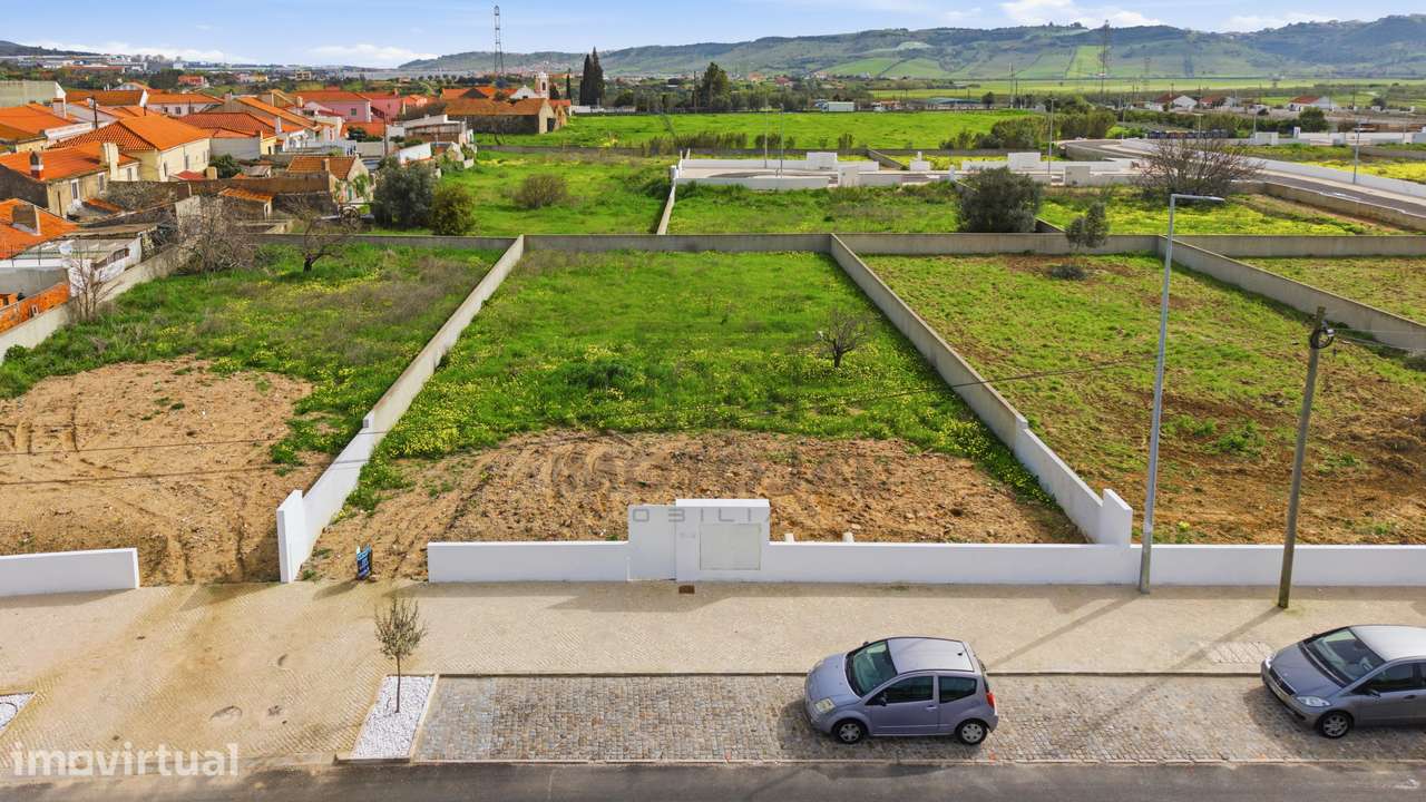 Terreno Urbano (imp 390m2!) – Urbanização Quinta da Bandeira, - Grande imagem: 3/17
