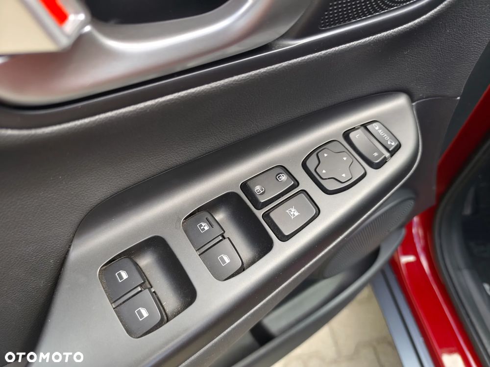 Hyundai Kona 1.6 GDI Hybrid Executive DCT - 33