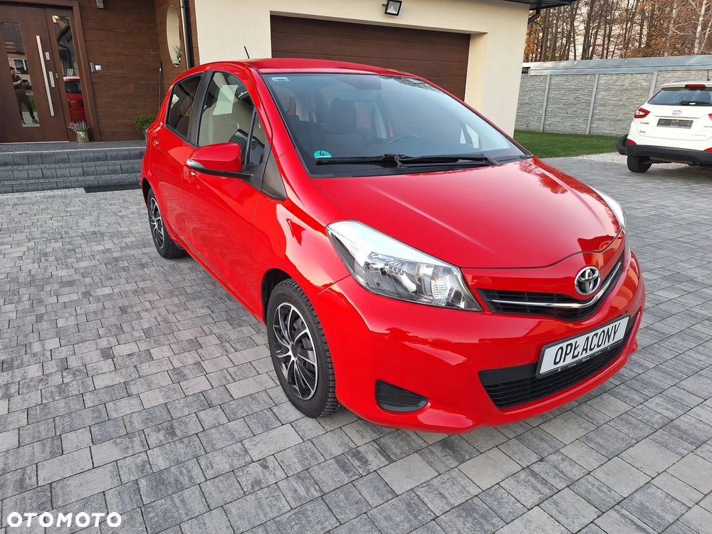 Toyota Yaris 1.0 Premium - 2