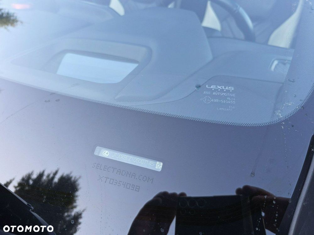 Lexus NX - 30