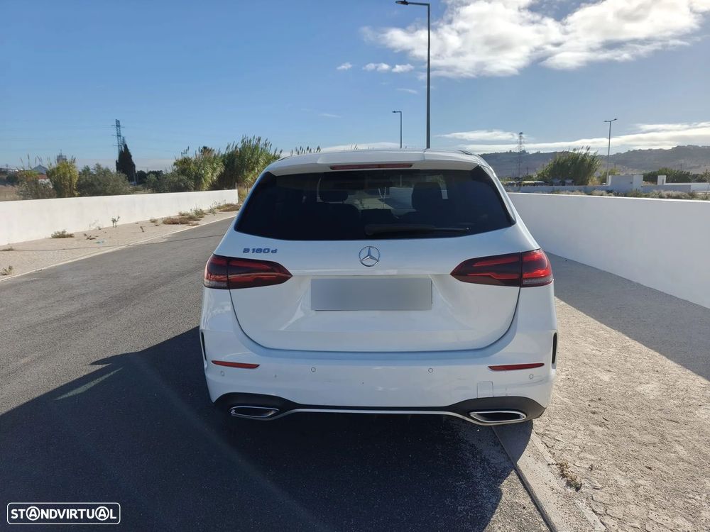 Mercedes-Benz B 180 d AMG Line Aut. — photo 3