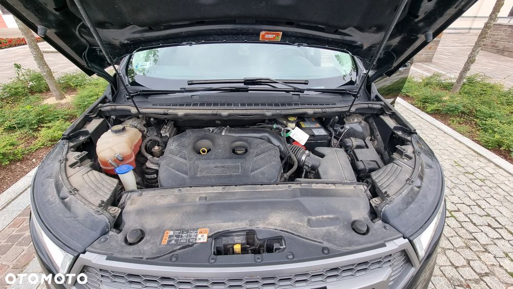 Ford Edge - 32