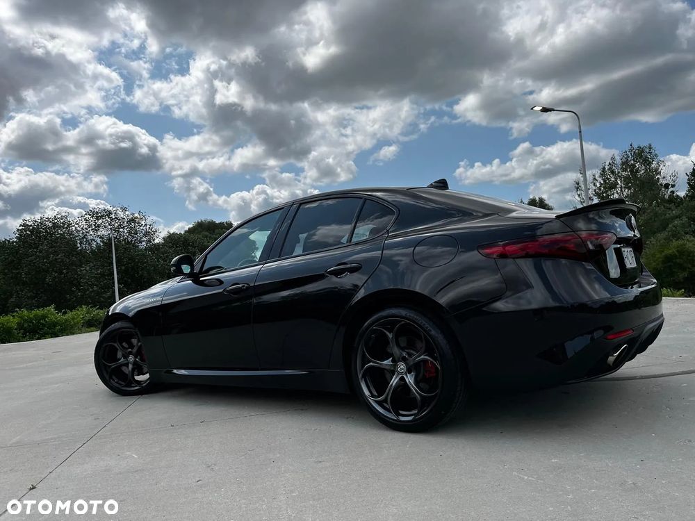 Alfa Romeo Giulia 2.0 Turbo 16V AT8 Veloce Ti - 6