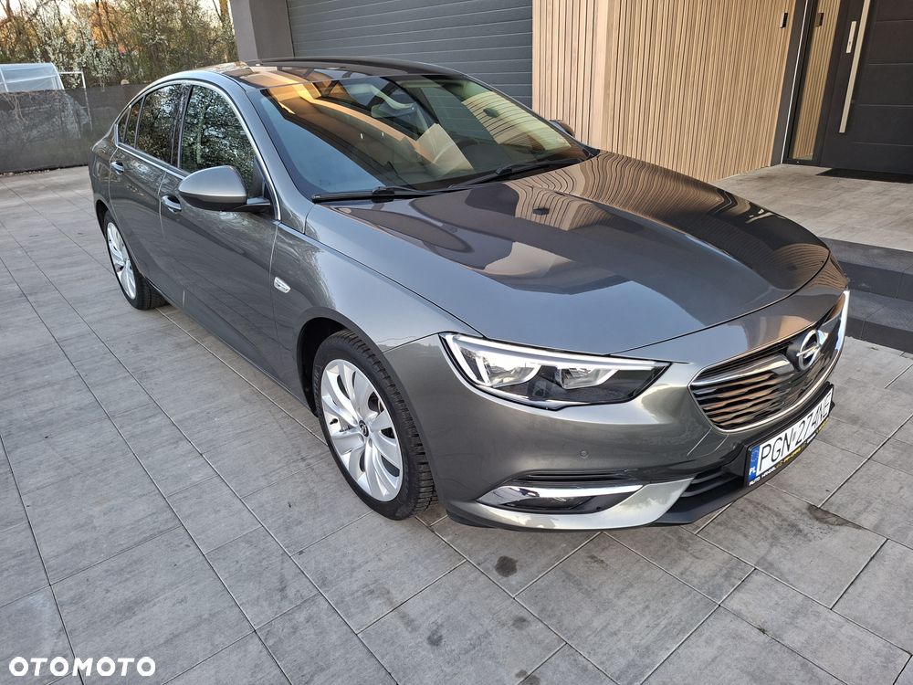 Opel Insignia - 16