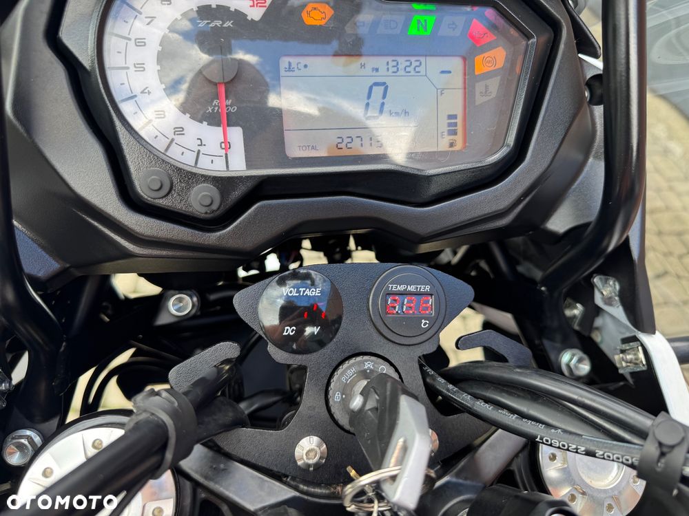 Benelli TRK 502X - 12