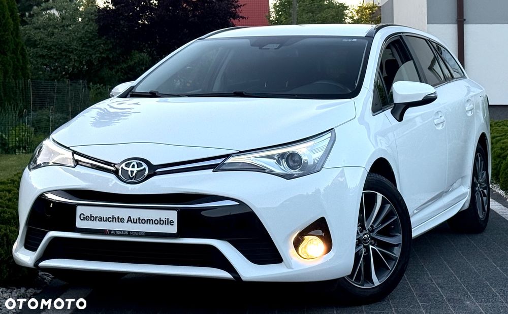 Toyota Avensis Touring Sports 1.8 Edition S+ - 28