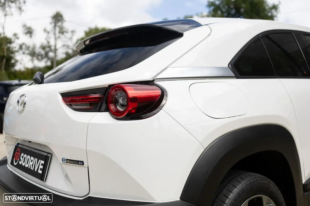 Mazda MX-30 e-SKYACTIV Excellence - 22