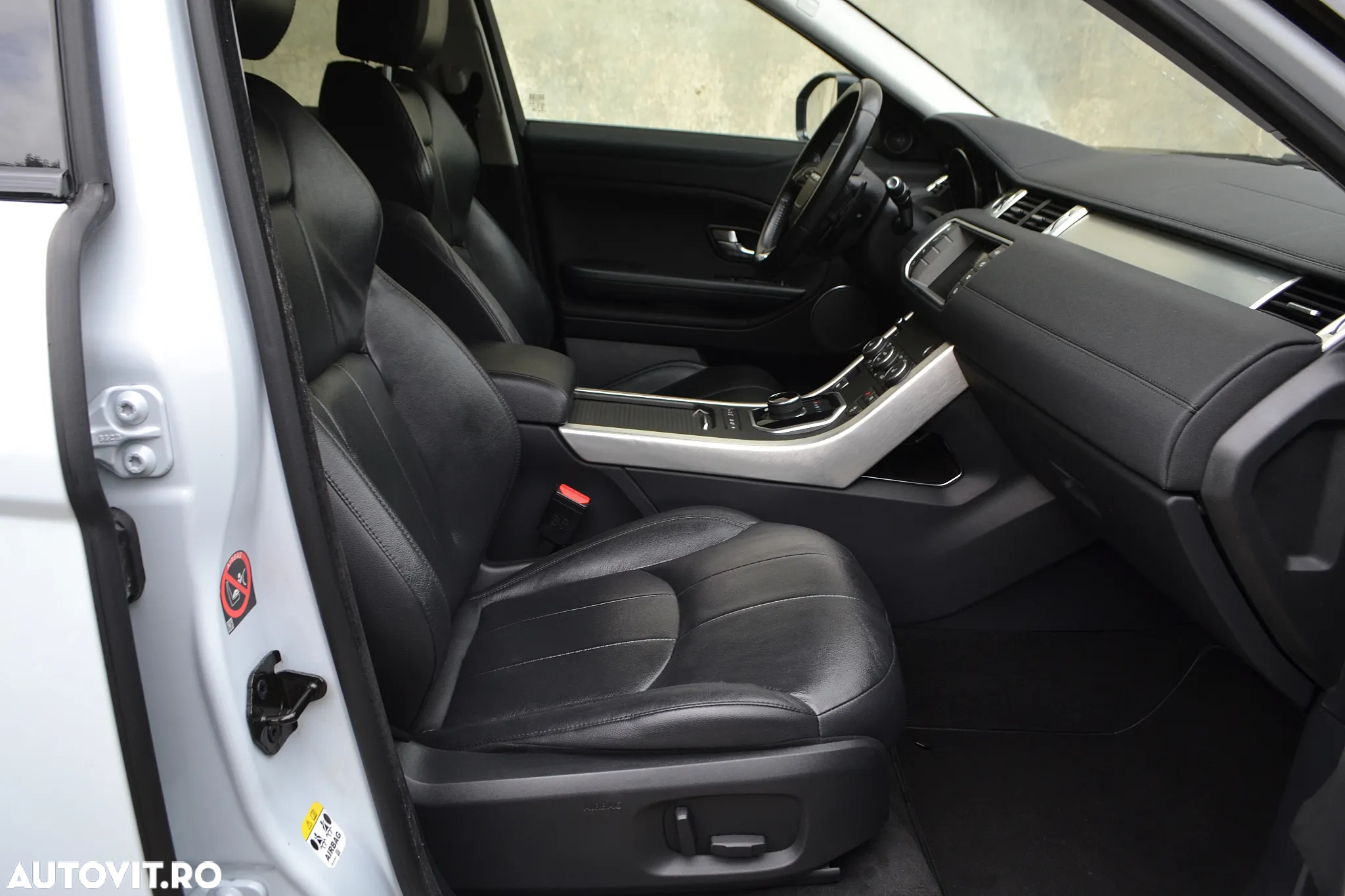 Land Rover Range Rover Evoque 2.0 D180 R-Dynamic - 8