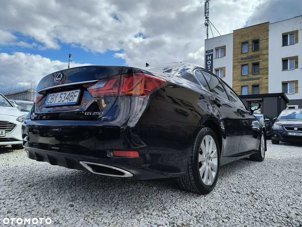 Lexus GS - 37