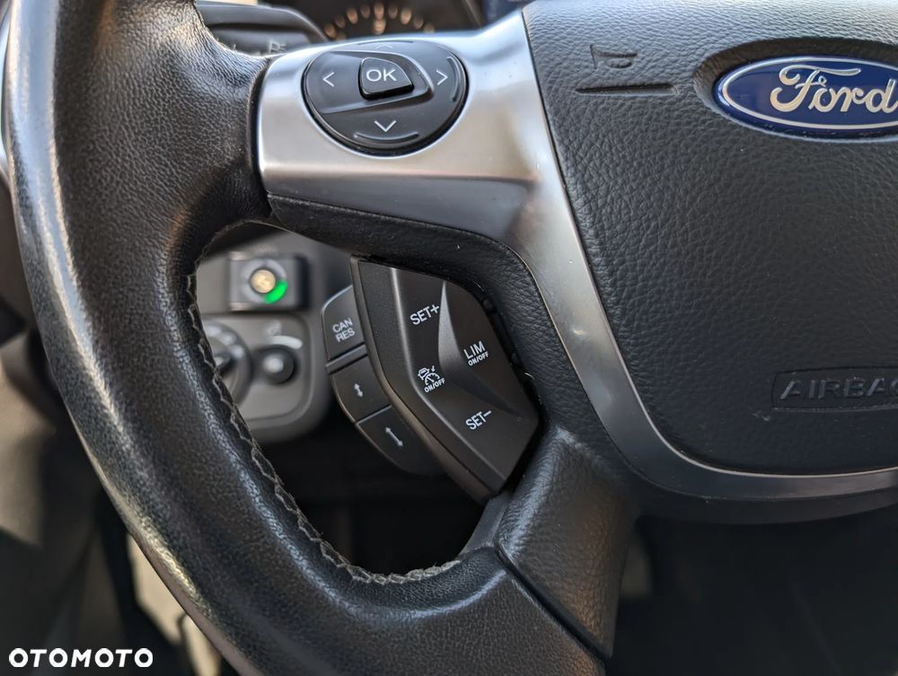Ford Kuga 2.0 TDCi 4x4 Titanium - 30