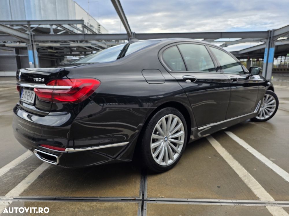 BMW Seria 7 2018 photo 3