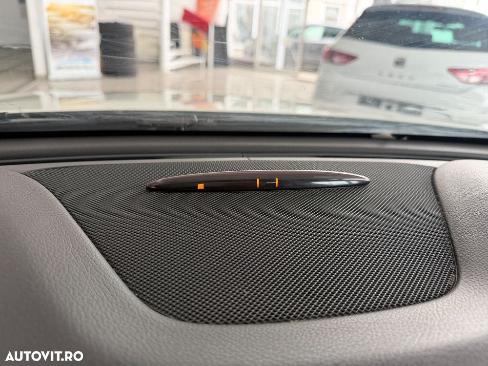 Mercedes-Benz CLA - 18