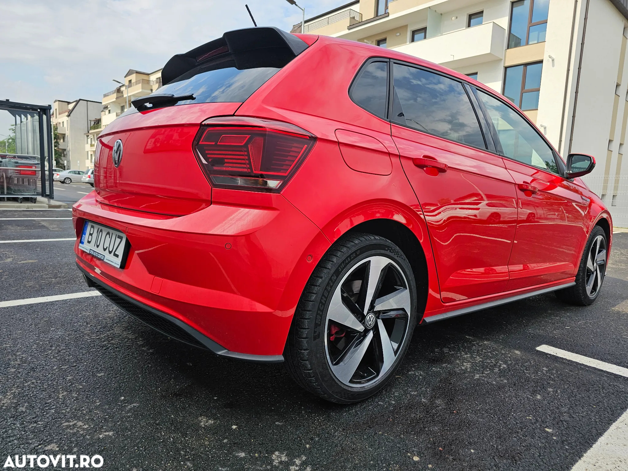 Volkswagen Polo 2.0 TSI OPF DSG GTI - 5