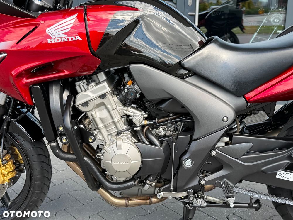Honda CBF - 30
