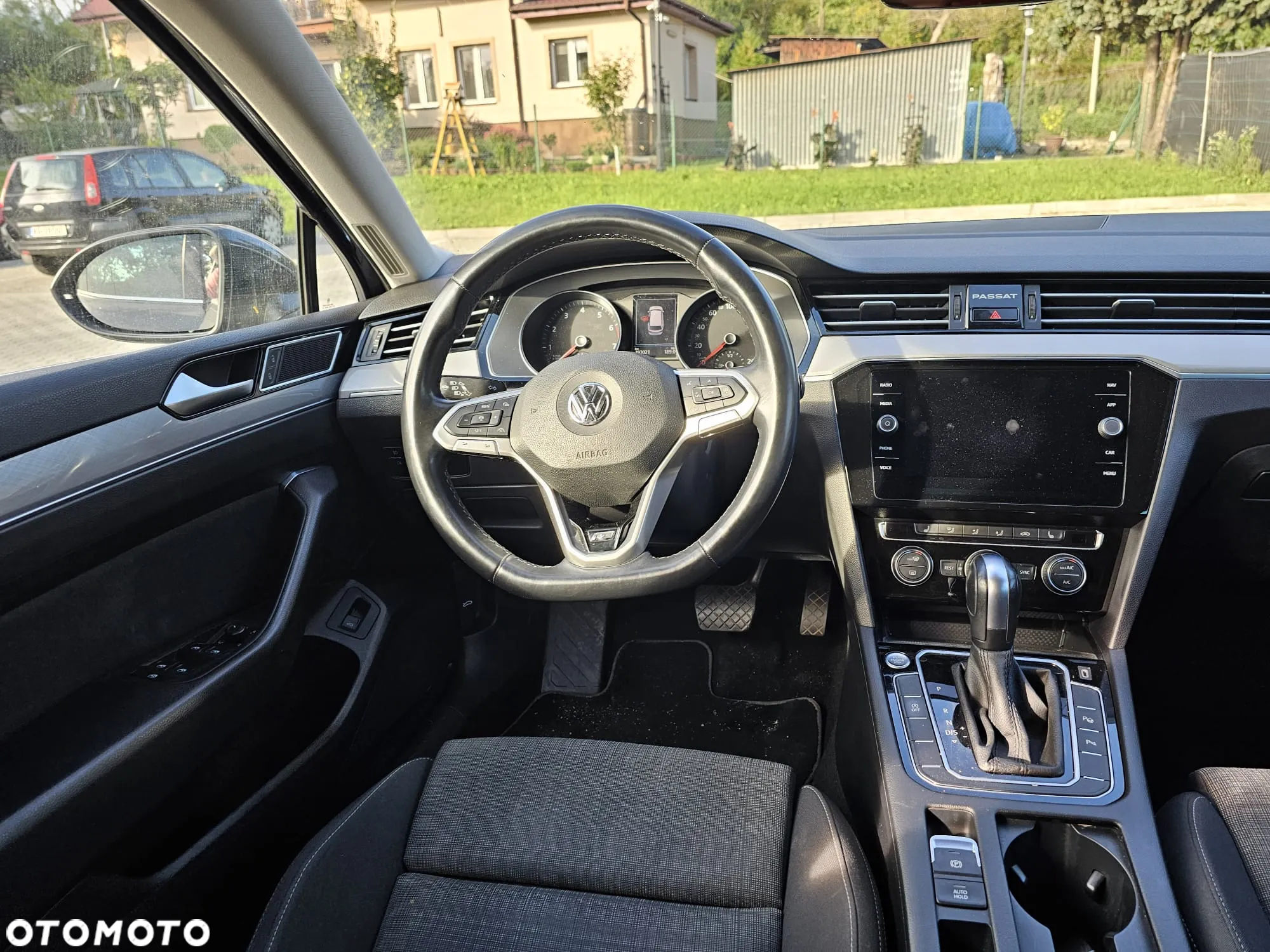 Volkswagen Passat 2.0 TSI Business DSG - 8