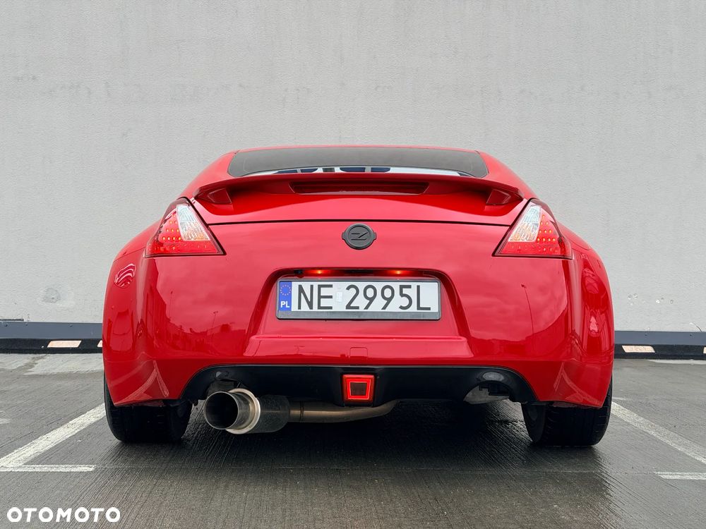Nissan 370 Z Standard - 13