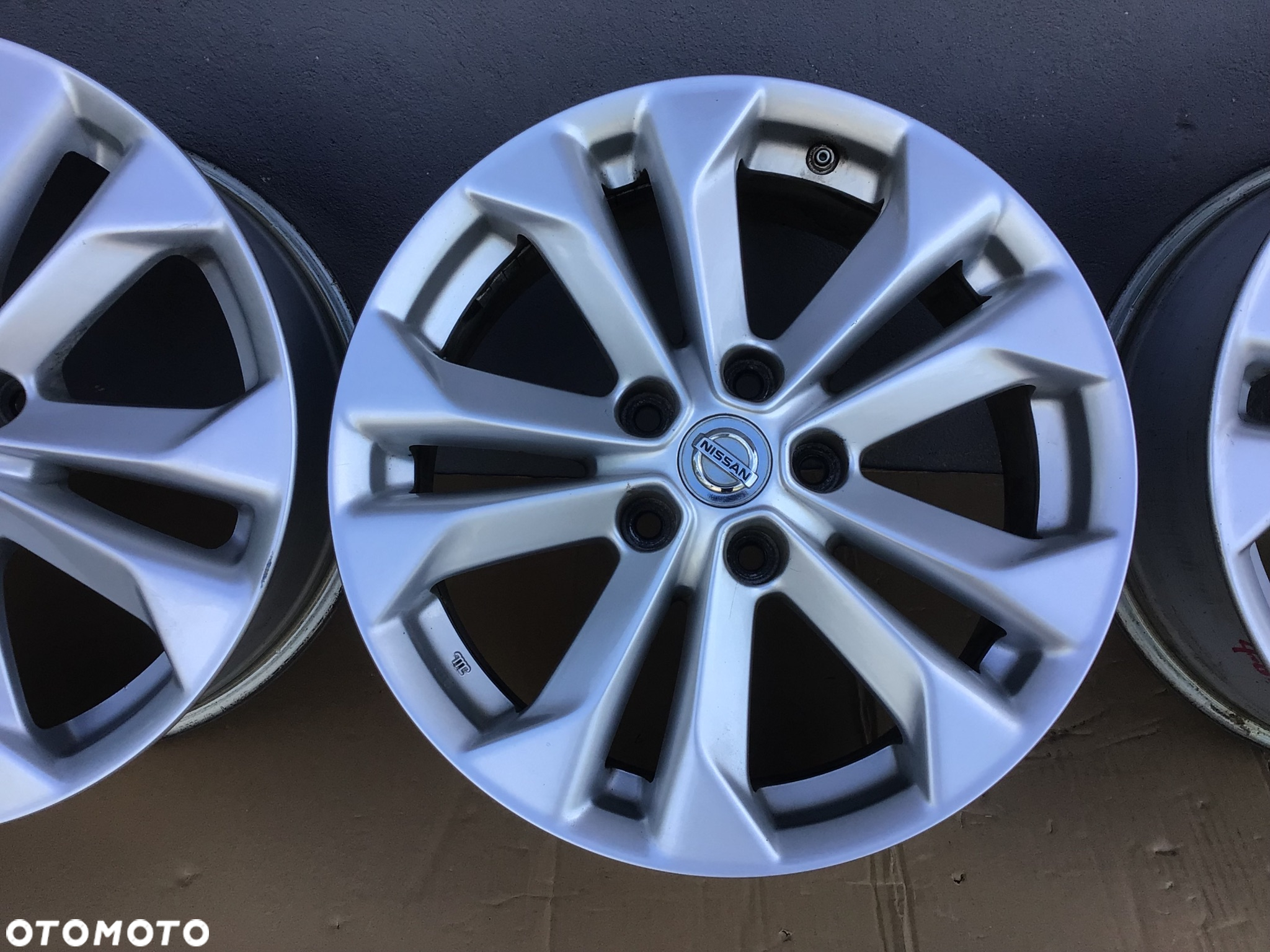 Felgi aluminiowe 4szt Nissan x-trail Qashqai 17x7 et45 5x114,3 z czujnikami - 4