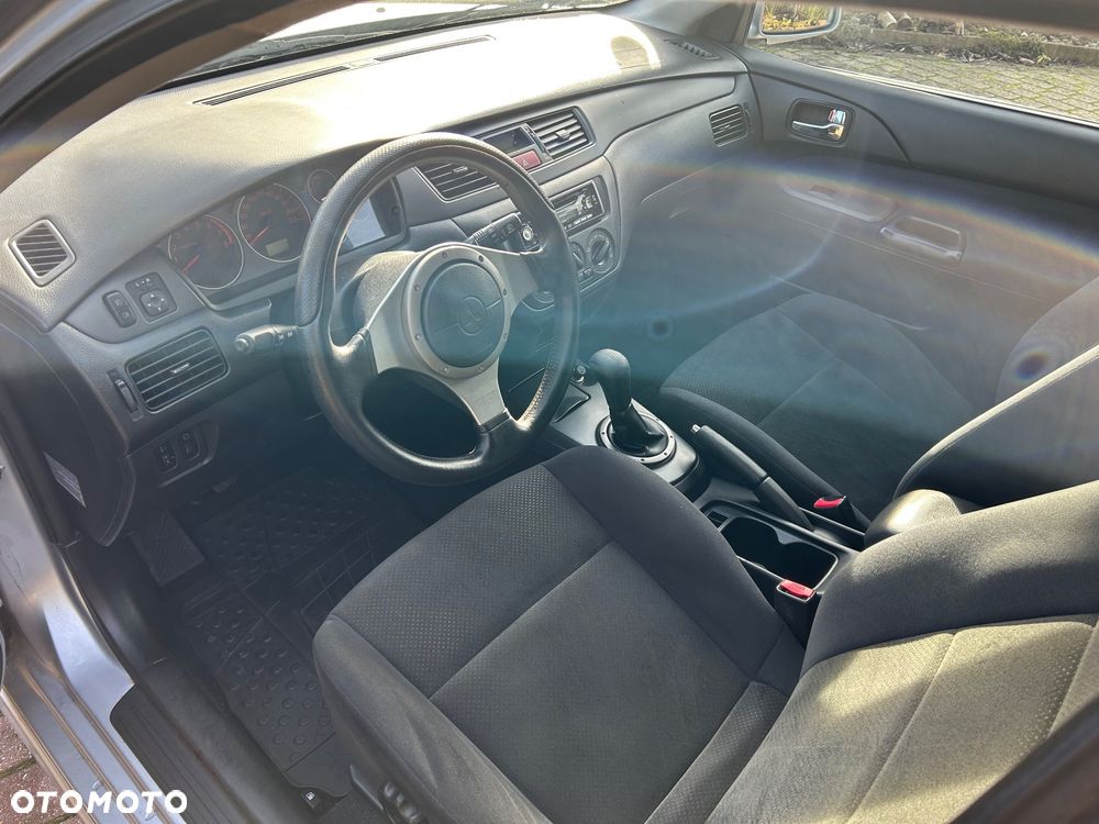 Mitsubishi Lancer 1.6 Sport - 15