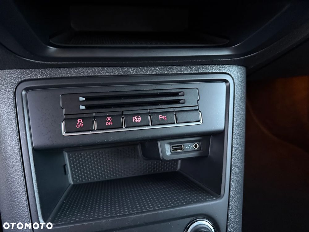 Volkswagen Tiguan 2.0 TDI DPF BlueMotion Technology Exclusive - 28