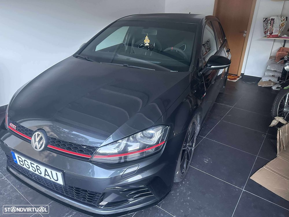 VW Golf GTI Clubsport DSG - 4