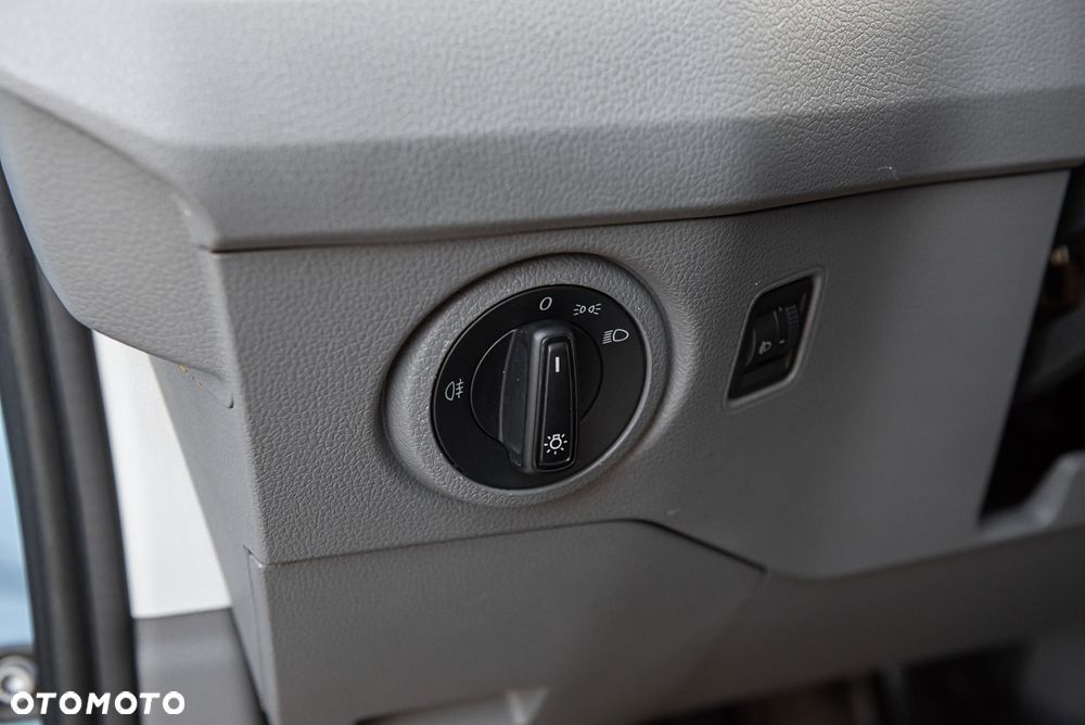 Volkswagen CRAFTER - 8