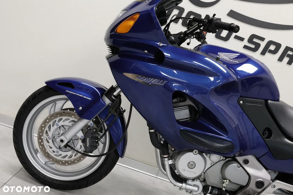 Honda Deauville - 27