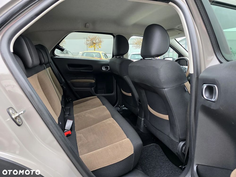 Citroën C4 Cactus 1.2 PureTech Shine Edition S&S - 14