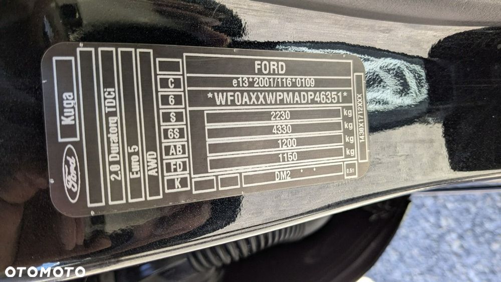 Ford Kuga - 24