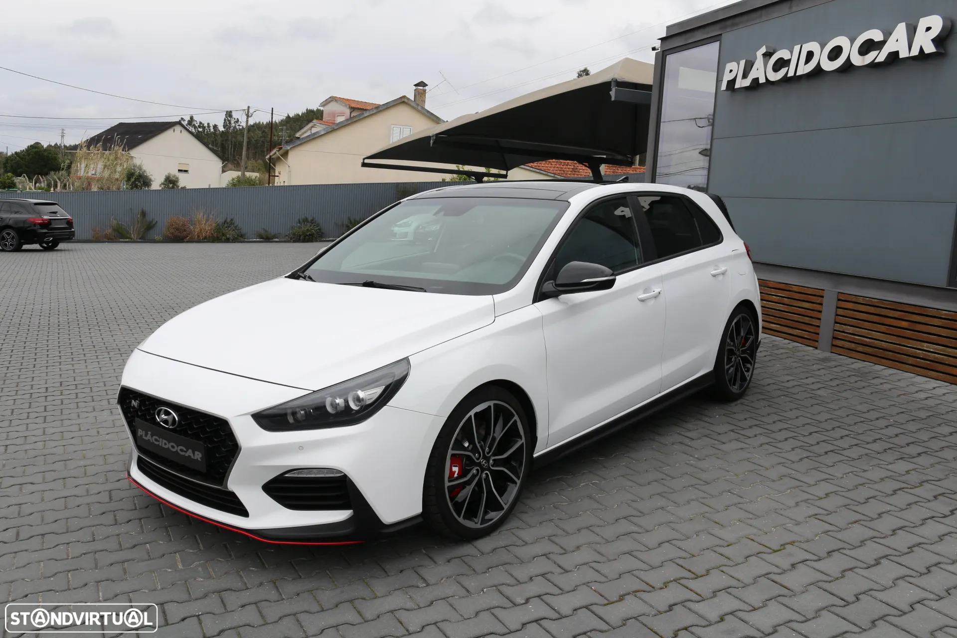 Hyundai i30 N 2.0 T-GDi Performance Pack - 2