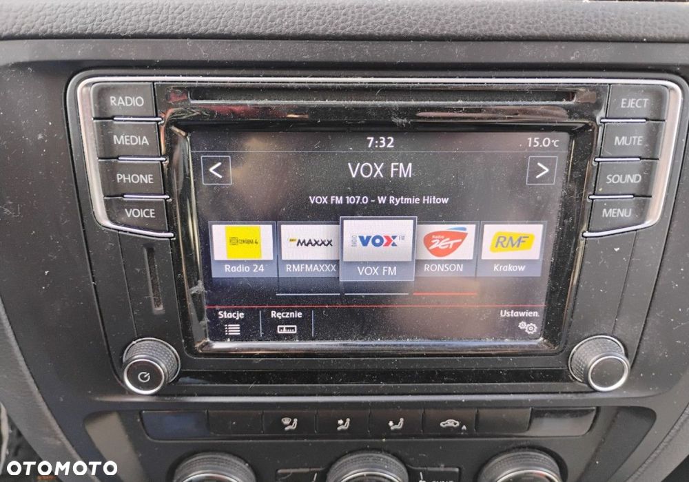 Volkswagen Jetta - 14