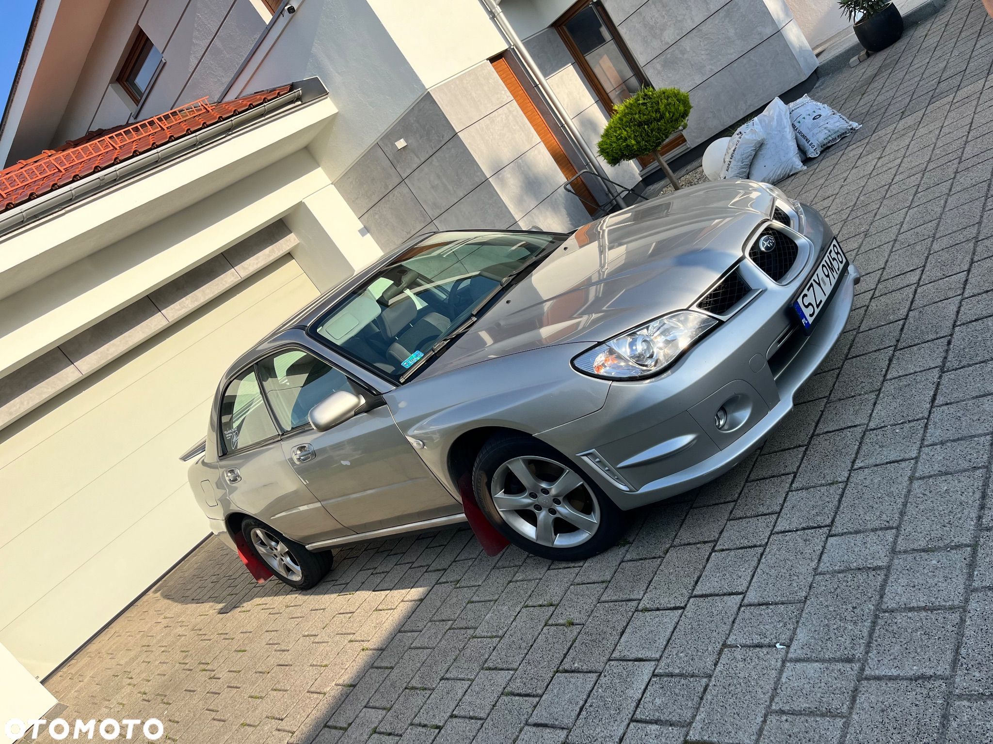 Subaru Impreza 2.5 - 1