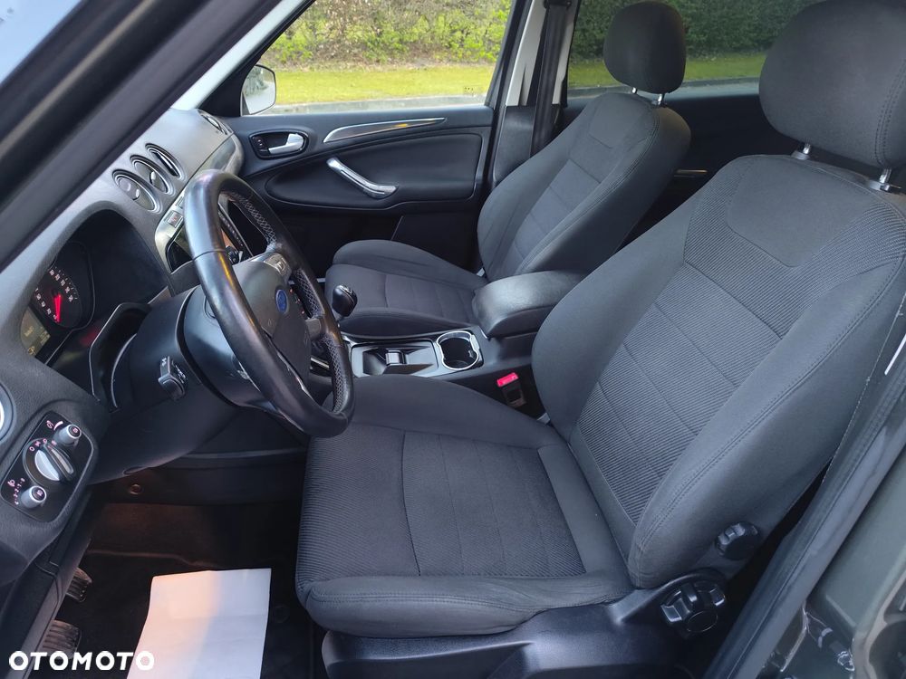 Ford S-Max 2.0 TDCi Titanium - 25