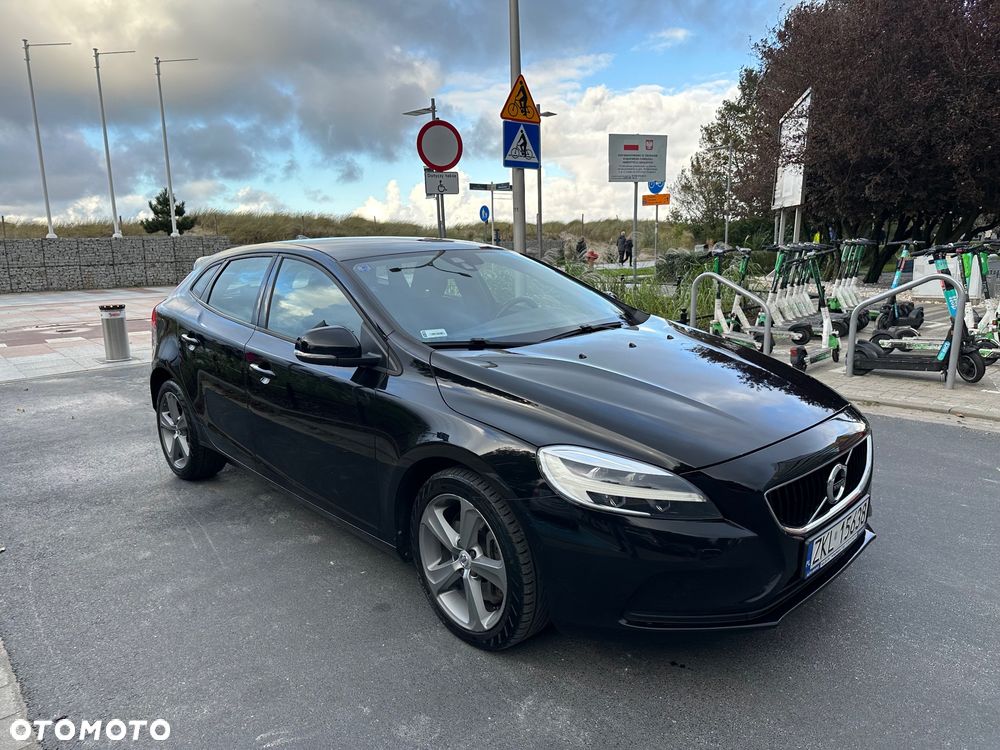 Volvo V40 D3 Drive-E Momentum - 13