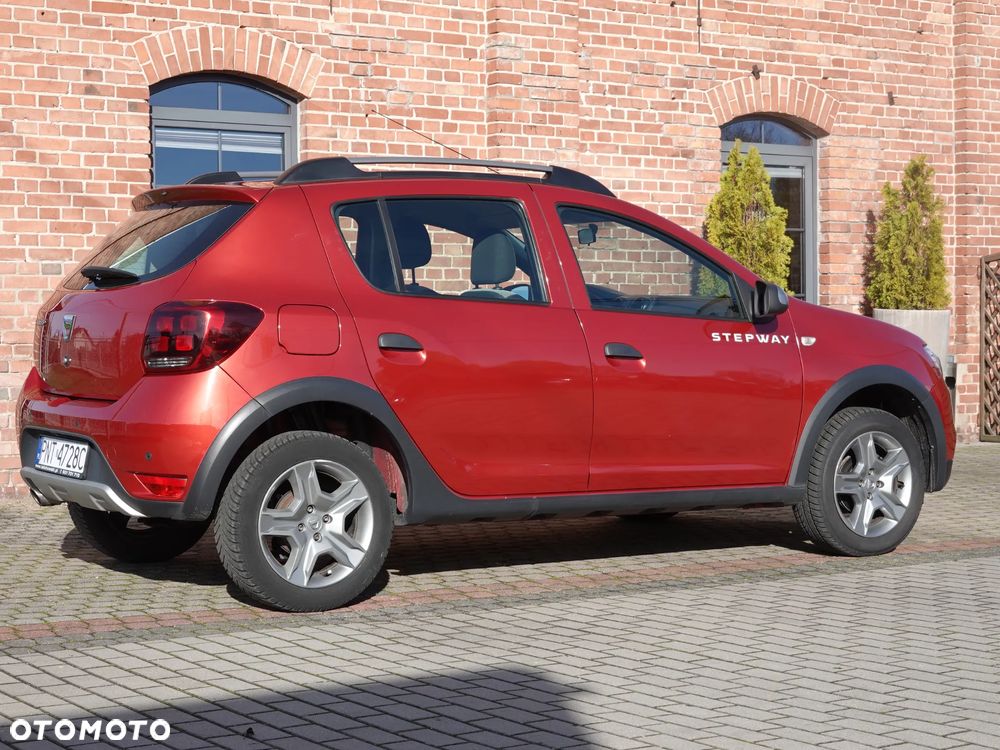 Dacia Sandero Stepway 0.9 TCe Laureate S&S - 4