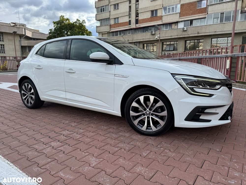 Renault Megane TCe 140 GPF Techno - 7