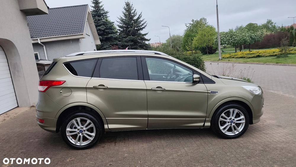 Ford Kuga 2.0 TDCi 4WD Titanium Plus - 23