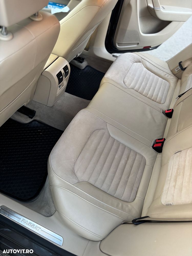 Volkswagen Passat 2.0 TDI BlueMotion Tehnology 4Motion Highline - 29