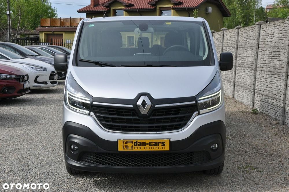Renault Trafic Grand 2.0 dCi EDC - 8