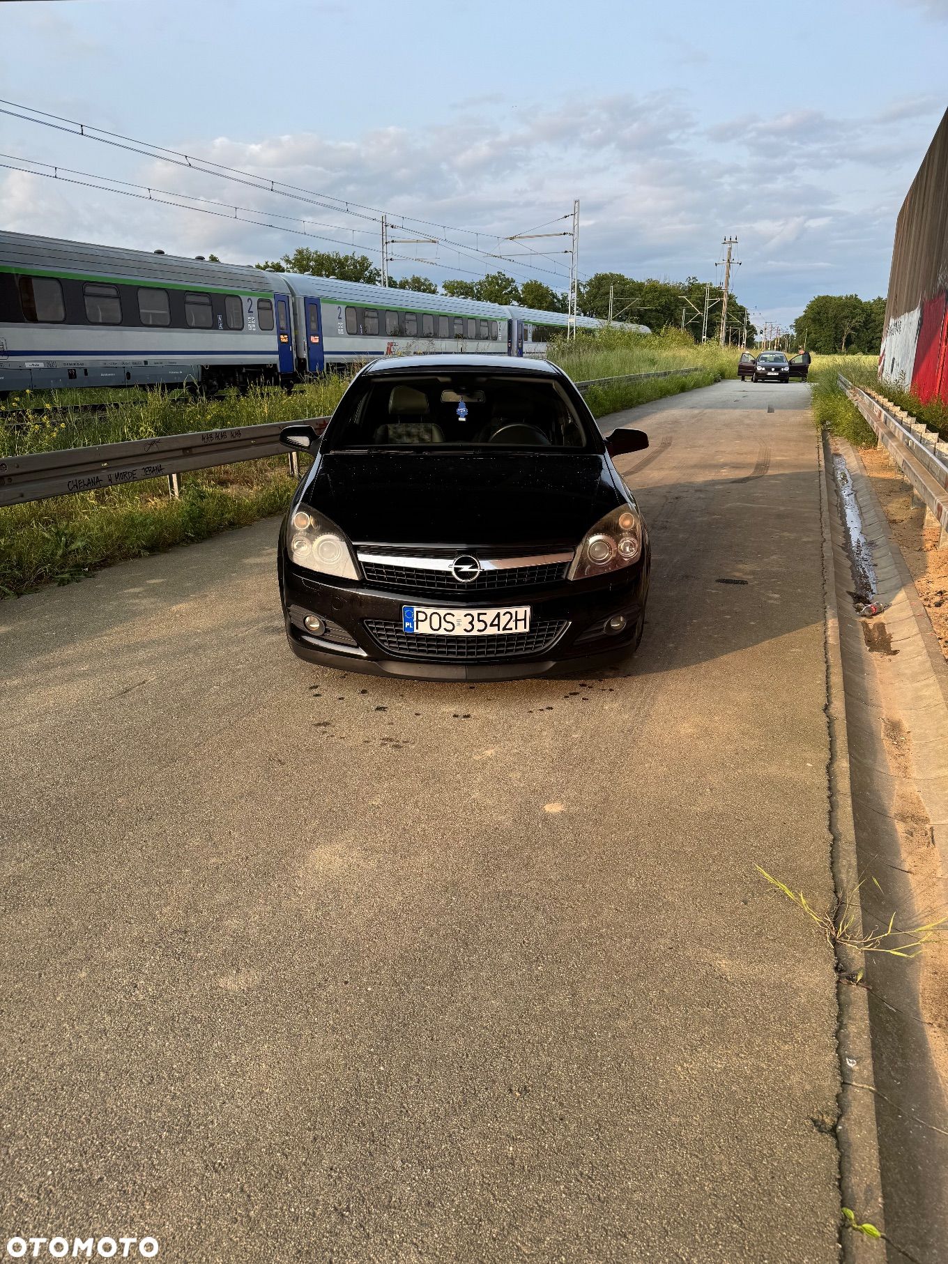 Opel Astra III GTC 1.9 CDTI Sport - 1