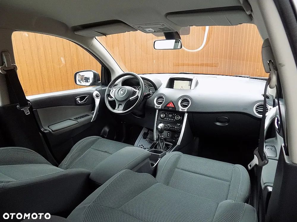 Renault Koleos 2.5 16V Expression - 18