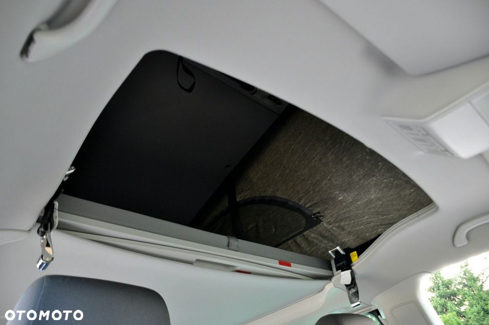 Volkswagen California - 28