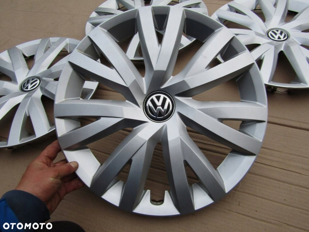 4x Kołpaki 16 VW Golf V VI VII VIII Jetta Caddy Eos Touran Passat B5 B6 B7 - 3