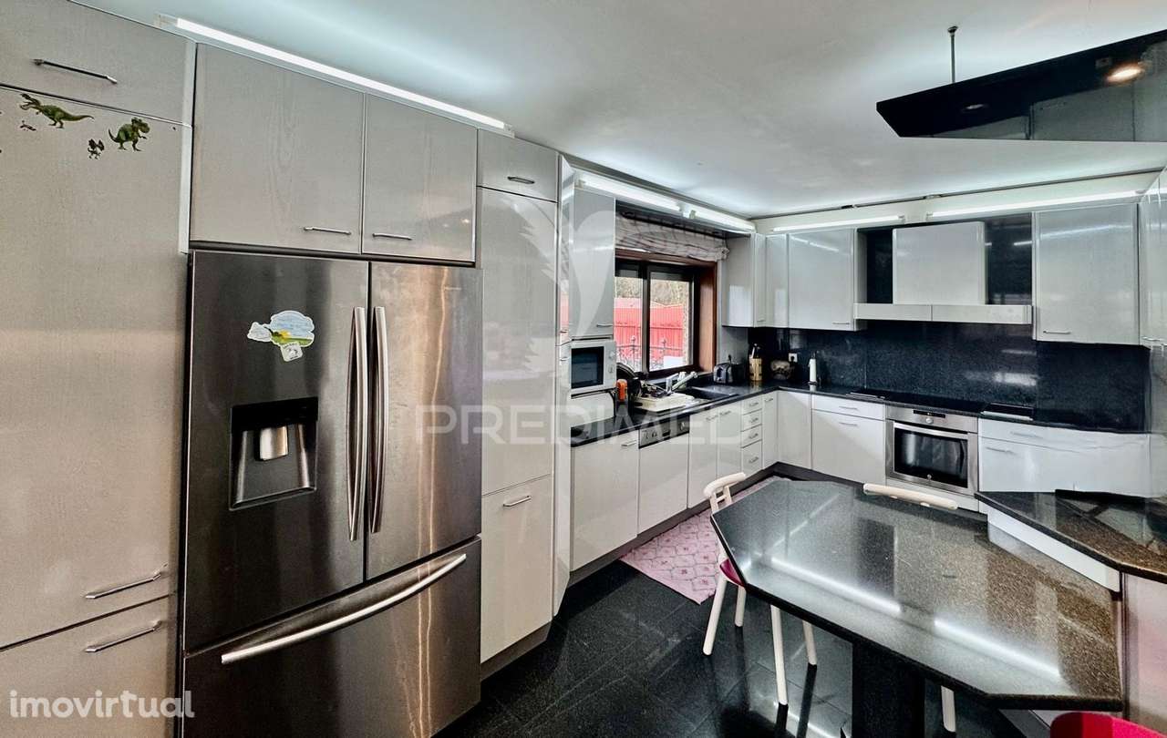 Moradia T3  em Creixomil - Guimarães - Grande imagem: 2/39