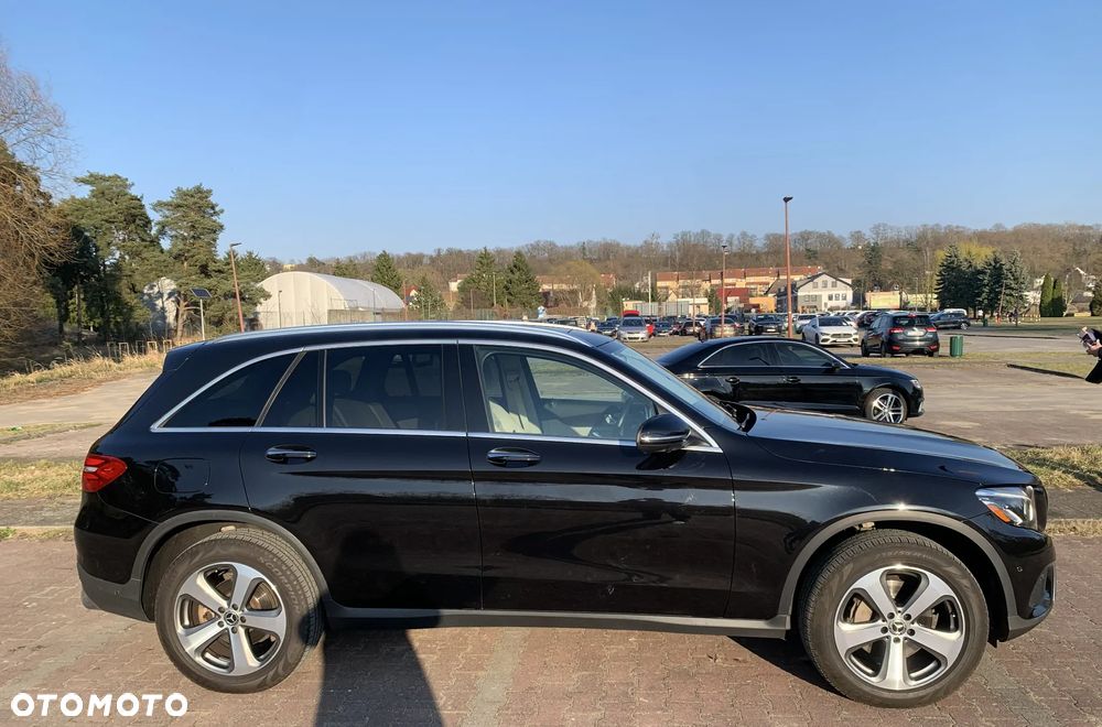 Mercedes-Benz GLC 300 4Matic 9G-TRONIC - 10