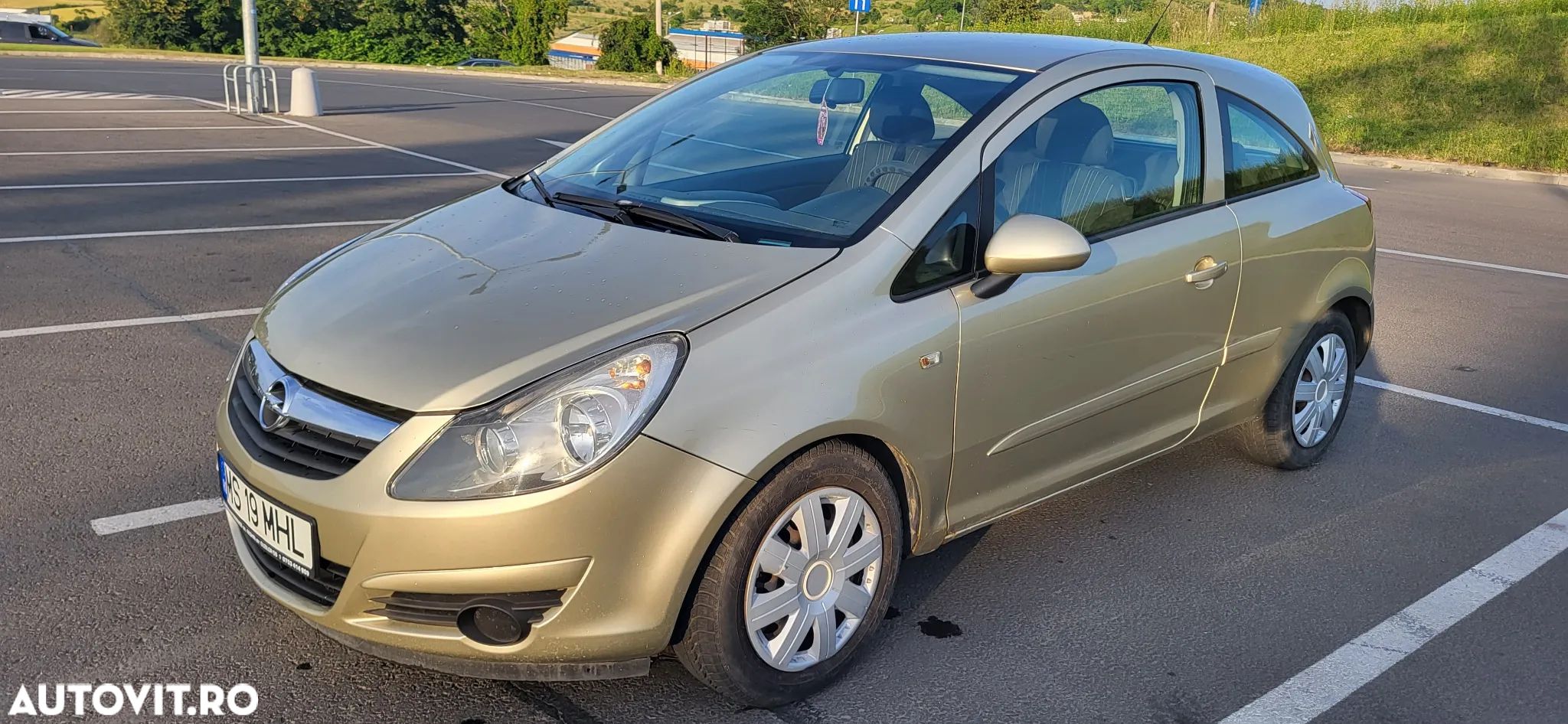 Opel Corsa - 1