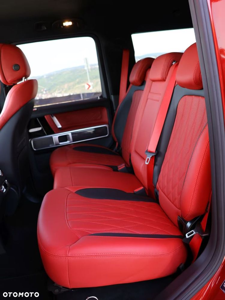 Mercedes-Benz Klasa G AMG 63 AMG Speedshift 9G-TRONIC - 29