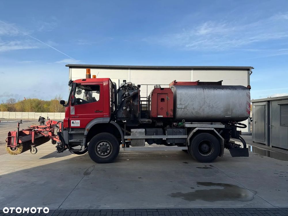 Mercedes-Benz Axor 1829 - 1