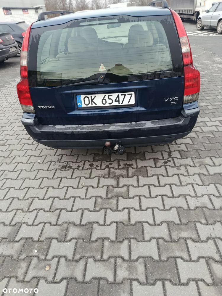 Volvo V70 D5 AWD Automatik Comfort - 4